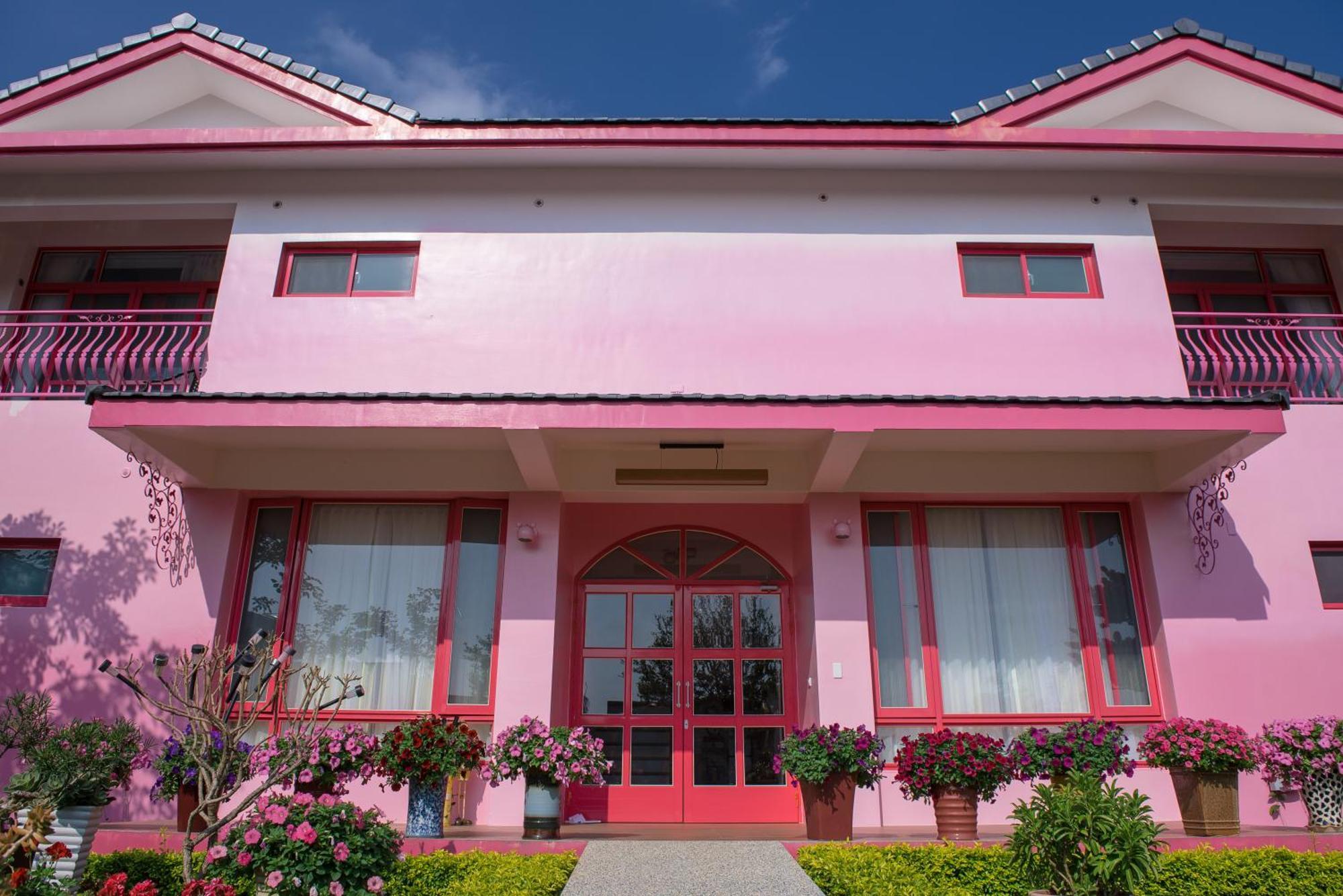 Xinfu Traveler Inn Taiping  Екстериор снимка