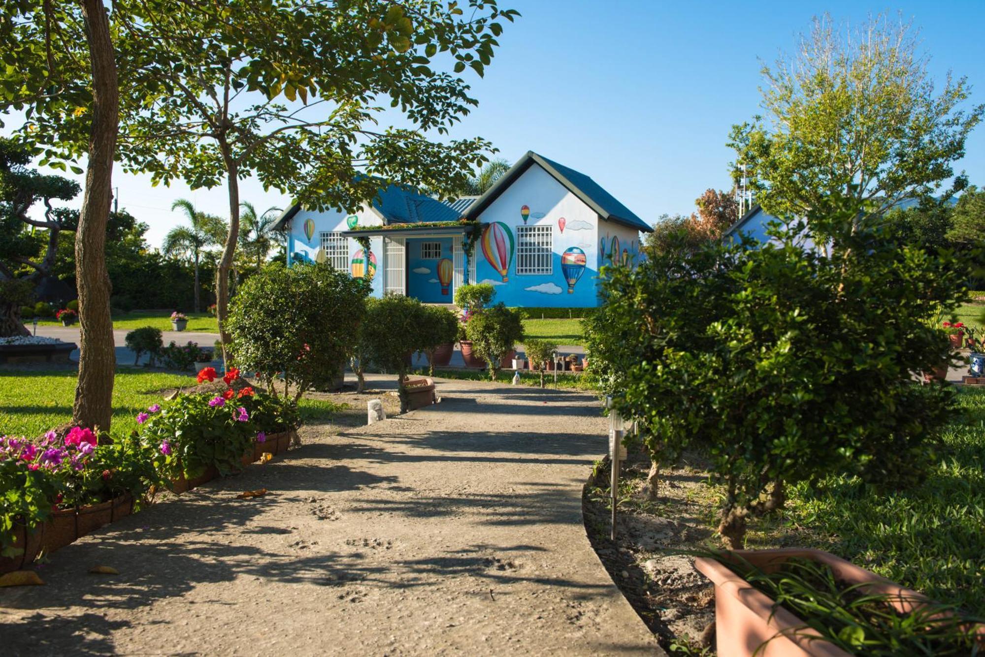 Xinfu Traveler Inn Taiping  Екстериор снимка