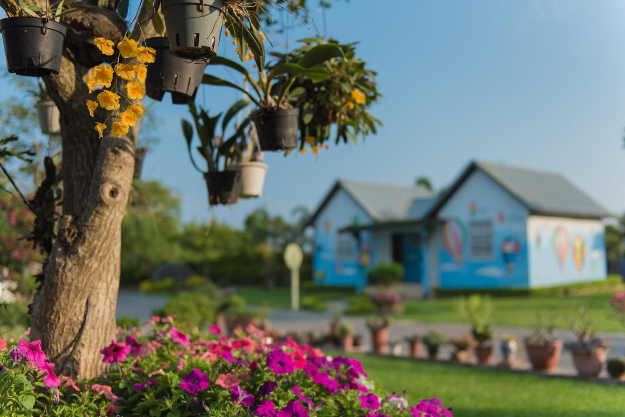 Xinfu Traveler Inn Taiping  Екстериор снимка